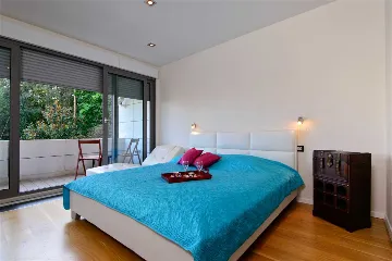 3-Bedroom Villa in Split with 35 m² Pool