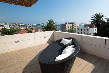 3-Bedroom Villa in Split with 35 m² Pool