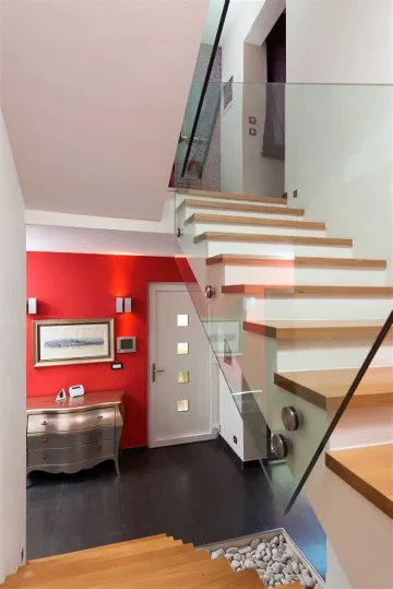 3-Bedroom Villa in Split with 35 m² Pool