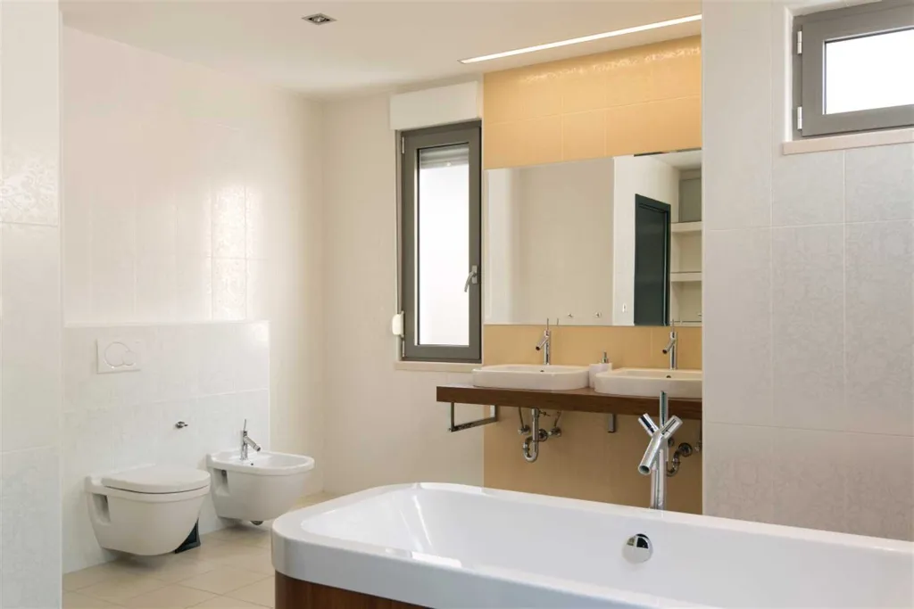 3-Bedroom Villa in Split with 35 m² Pool