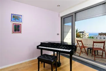 3-Bedroom Villa in Split with 35 m² Pool