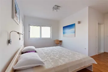 Podstrana Villa with 4 Bedrooms and Private Pool