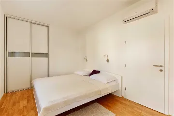 Podstrana Villa with 4 Bedrooms and Private Pool