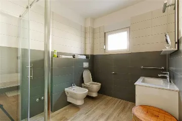 Podstrana Villa with 4 Bedrooms and Private Pool