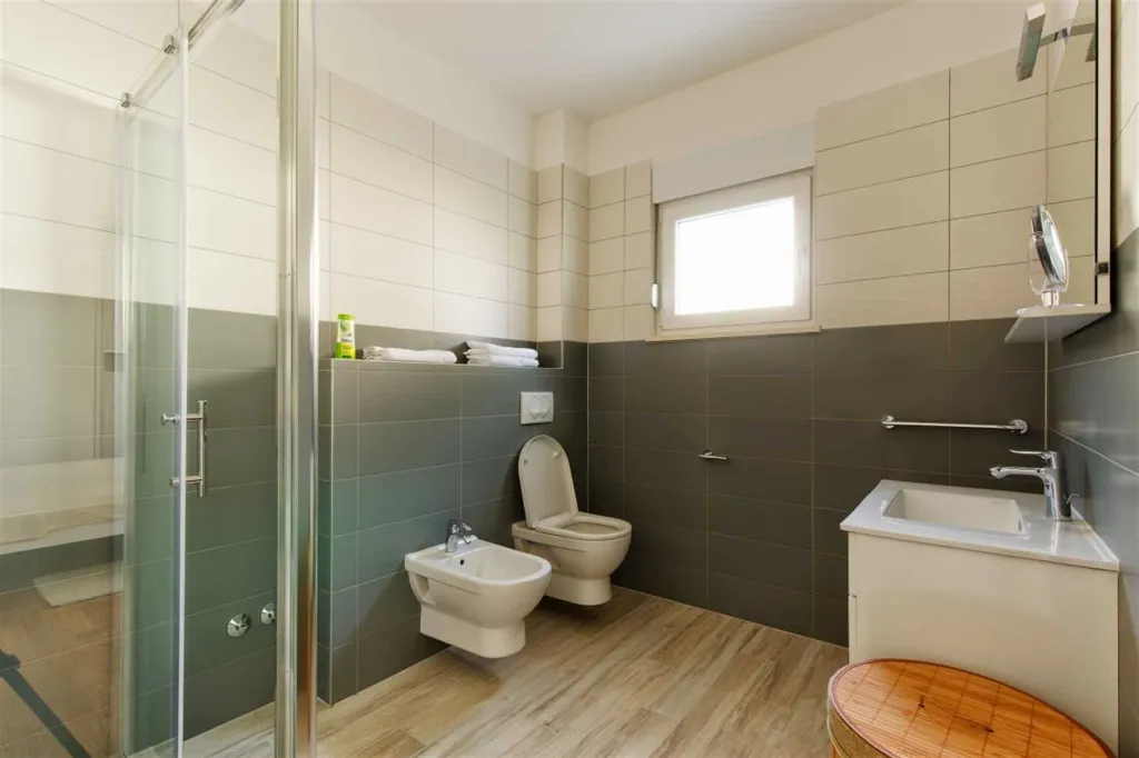Podstrana Villa with 4 Bedrooms and Private Pool