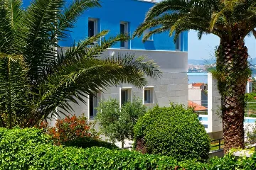 Podstrana Villa with 4 Bedrooms and Private Pool