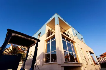 Podstrana Villa with 4 Bedrooms and Private Pool