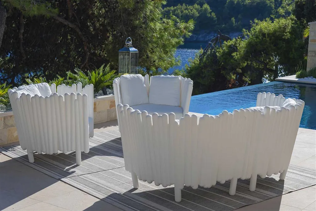 Air-Conditioned Villa in Sumartin for 13 Guests