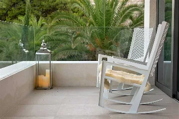 Air-Conditioned Villa in Sumartin for 13 Guests