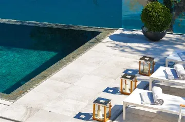 4-Bedroom Villa in Sumartin with Infinity Pool