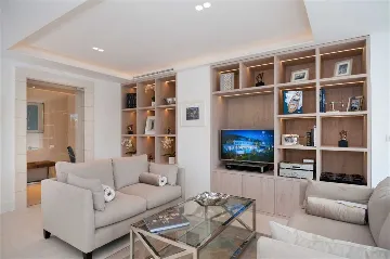 4-Bedroom Villa in Sumartin with Infinity Pool