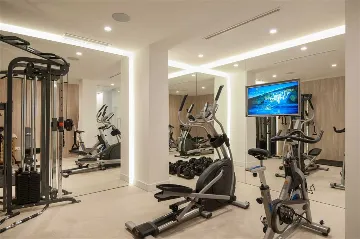 4-Bedroom Villa in Sumartin with Infinity Pool