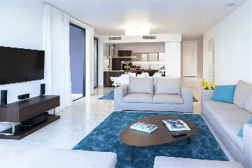 Villa with Infinity Pool and Sea View in Sutivan