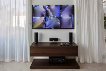 Villa with Infinity Pool and Sea View in Sutivan