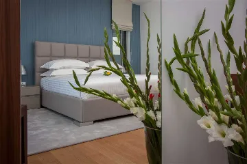 Villa with Infinity Pool and Sea View in Sutivan