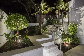 Villa with Infinity Pool and Sea View in Sutivan