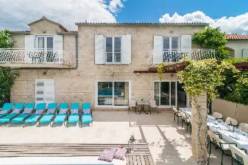 Supetar Villa with Heated Pool Near Pebble Beach