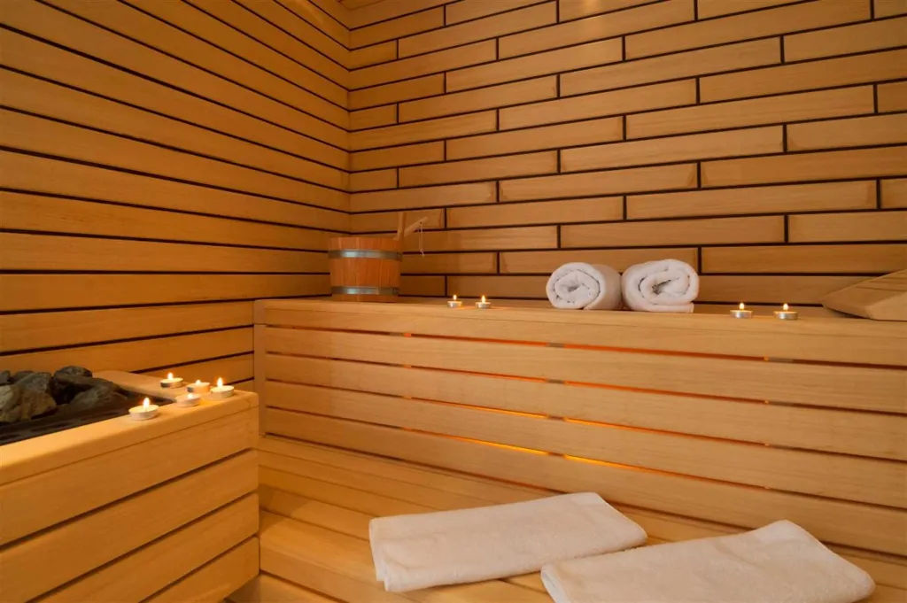 Villa in Bol with Pool, Jacuzzi & Sauna