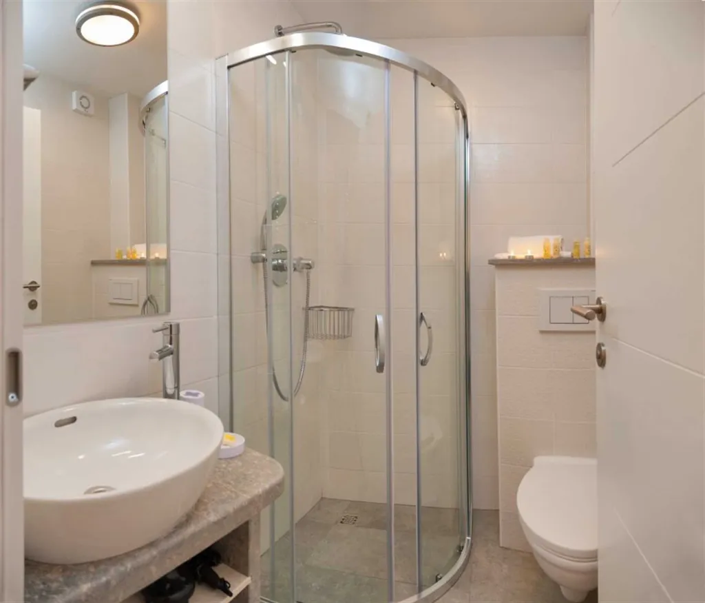 Villa in Bol with Pool, Jacuzzi & Sauna