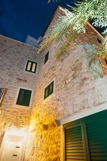 Villa in Bol with Pool, Jacuzzi & Sauna