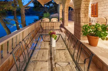 Villa in Sumartin with Heated Infinity Pool