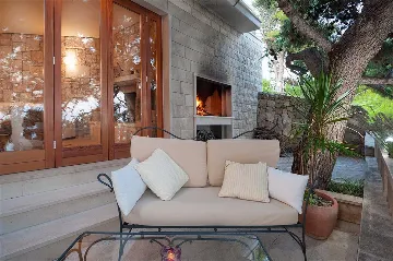 Villa in Sumartin with Heated Infinity Pool