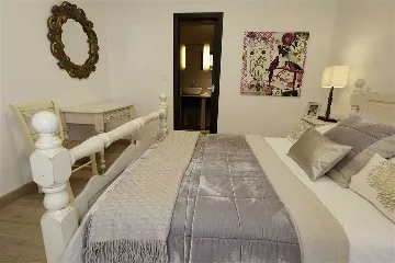 Villa in Sumartin with Heated Infinity Pool