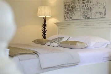 Villa in Sumartin with Heated Infinity Pool