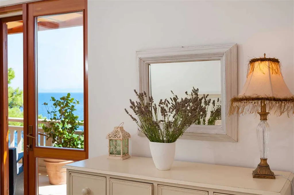 Villa in Sumartin with Heated Infinity Pool
