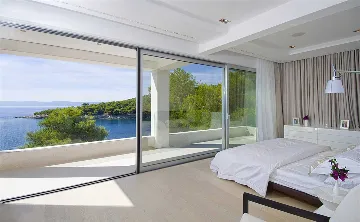 4-Bedroom Villa in Sumartin, Brac Island