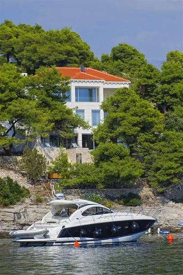 4-Bedroom Villa in Sumartin, Brac Island