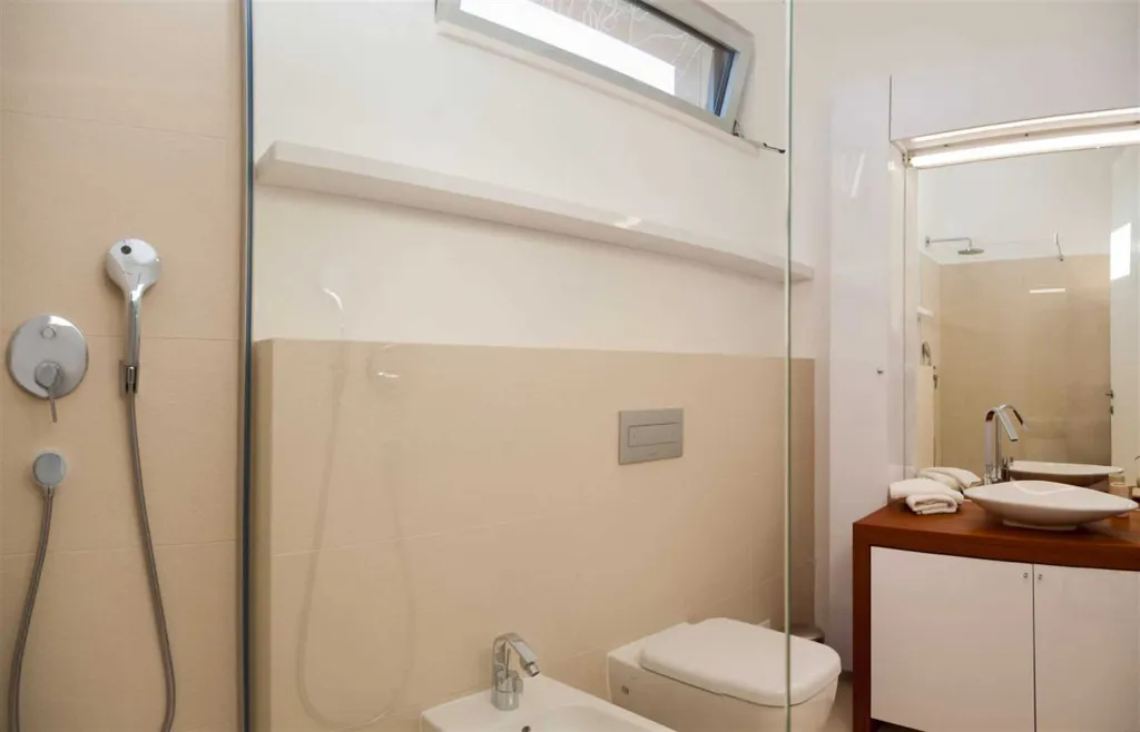Bobovisce Villa with Heated Pool for 10 Guests