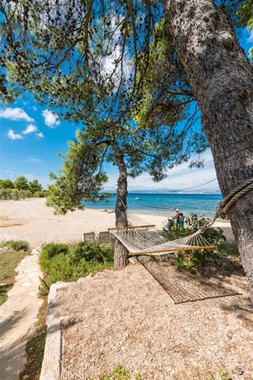 Beachfront Villa in Mirca for Up to 8 Guests