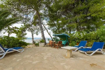 Beachfront Villa in Mirca for Up to 8 Guests