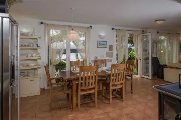 Beachfront Villa in Mirca for Up to 8 Guests