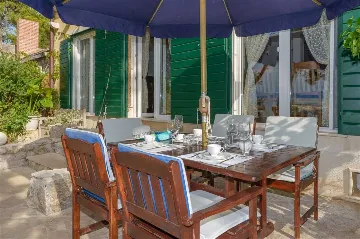 Beachfront Villa in Mirca for Up to 8 Guests