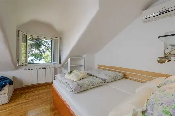 Beachfront Villa in Mirca for Up to 8 Guests