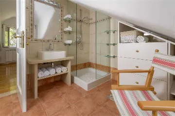 Beachfront Villa in Mirca for Up to 8 Guests