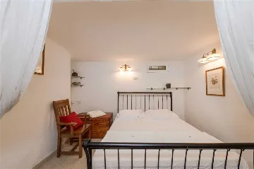 Beachfront Villa in Mirca for Up to 8 Guests