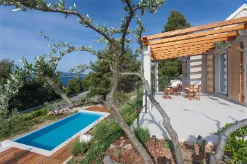 Stone Villa in Bol with Private Outdoor Pool