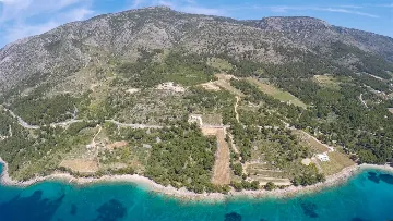 Stone Villa in Bol with Private Outdoor Pool