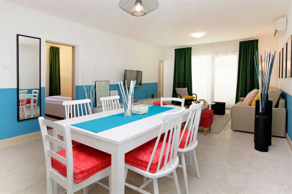 Bol Pool Villa Near Zlatni Rat Promenade
