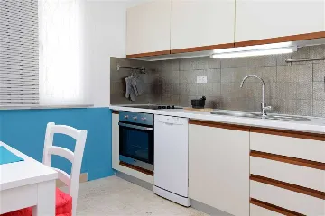 Bol Pool Villa Near Zlatni Rat Promenade