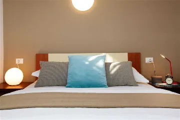 Bol Pool Villa Near Zlatni Rat Promenade