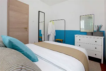 Bol Pool Villa Near Zlatni Rat Promenade