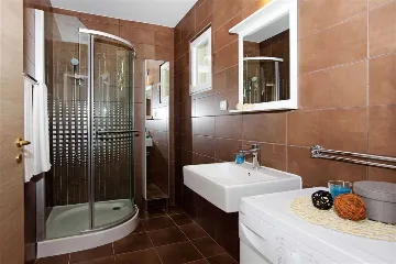 Bol Pool Villa Near Zlatni Rat Promenade