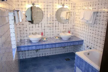 3-Bedroom Villa in Mirca (6–8 Guests)