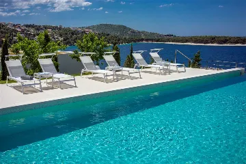 Apartment in Primošten, 80 m to the Sea