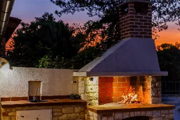 Stone Villa for 4–5 Guests in Supetar (Mirca)