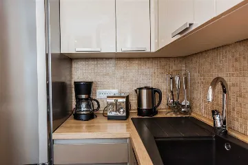 Stone Villa for 4–5 Guests in Supetar (Mirca)